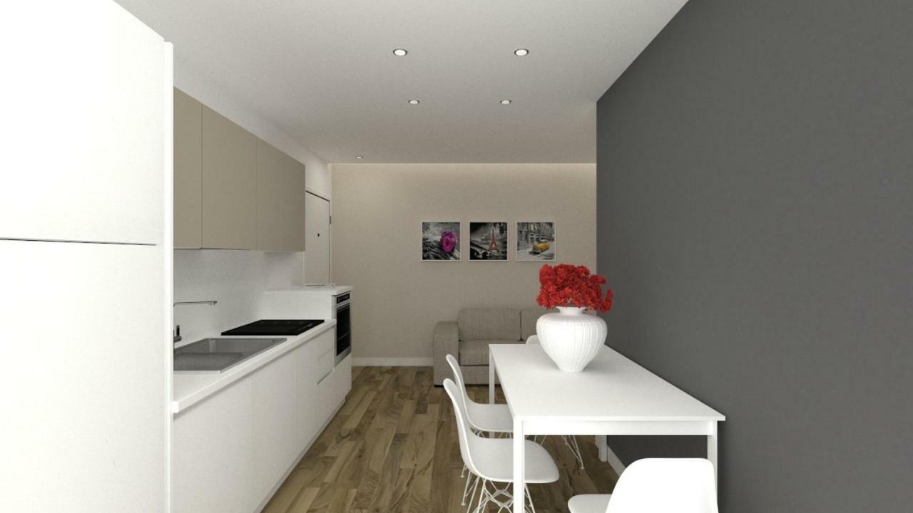 Piccolo Moderno Sulla In Centro Apartment *