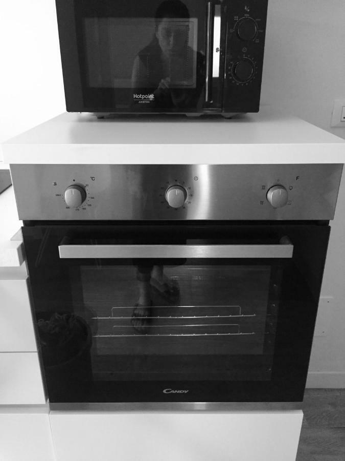 Piccolo Moderno Sulla In Centro Apartment
